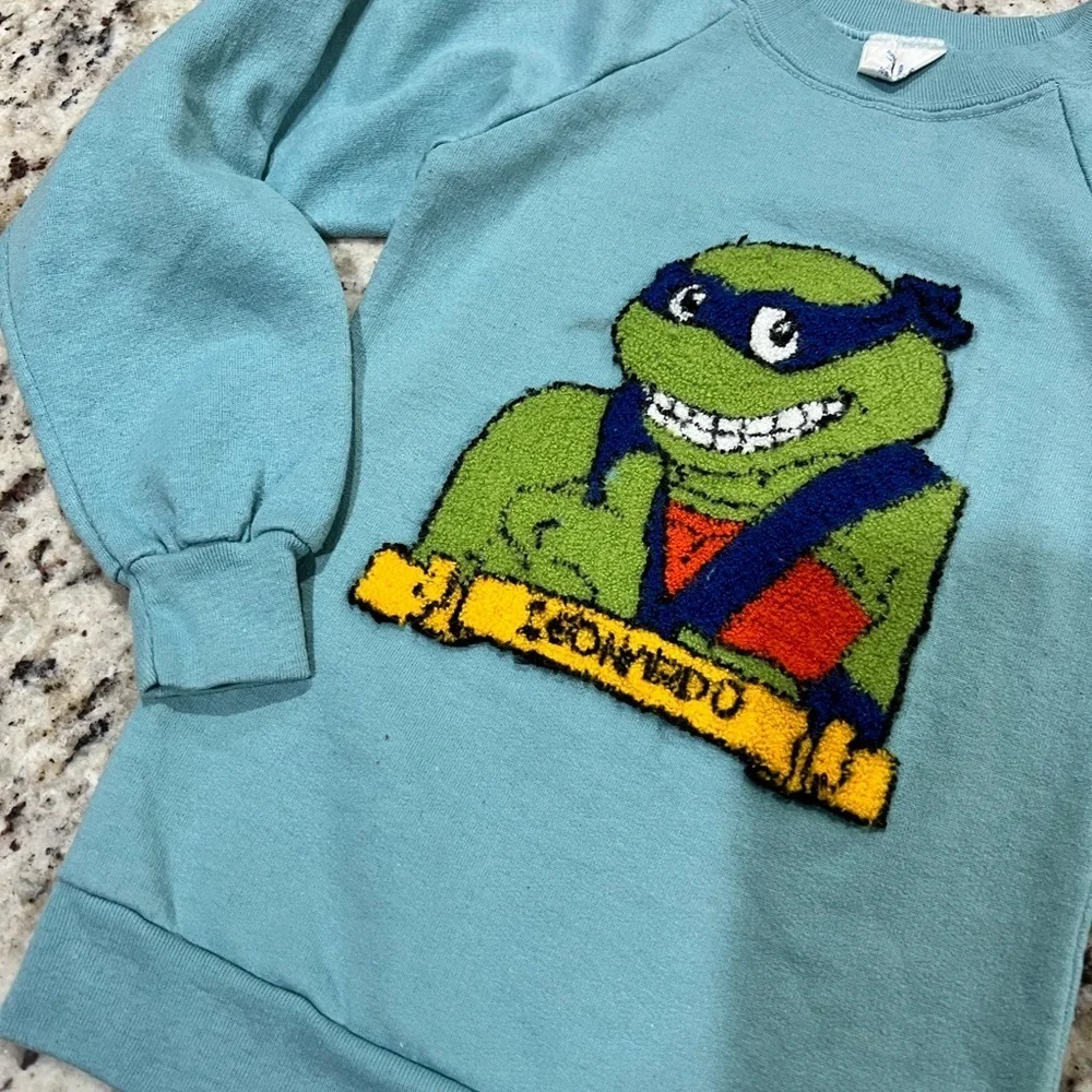 Teenage Mutant Ninja Turtles Vintage Sweatshirt Leonardo